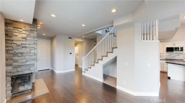 136 23rd, Costa Mesa, CA 92627