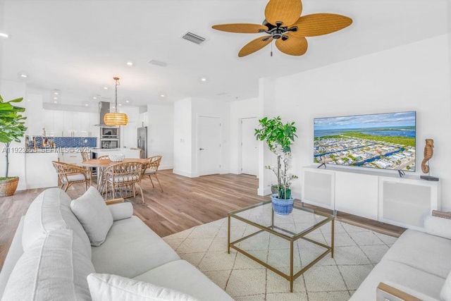 229 Upper Matecumbe RD, Key Largo, FL 33037