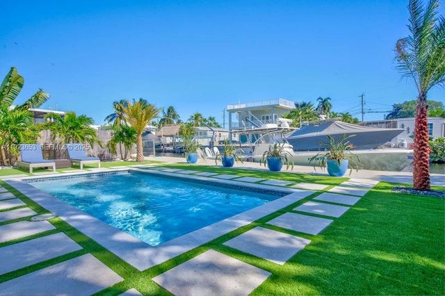 229 Upper Matecumbe RD, Key Largo, FL 33037