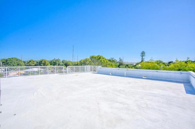 229 Upper Matecumbe RD, Key Largo, FL 33037