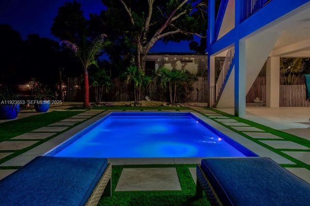 229 Upper Matecumbe RD, Key Largo, FL 33037