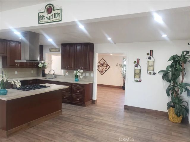 6871 CHAPMAN, Garden Grove, CA 92845