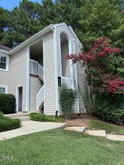 6000 Winterpointe Lane 101, Raleigh, NC 27606