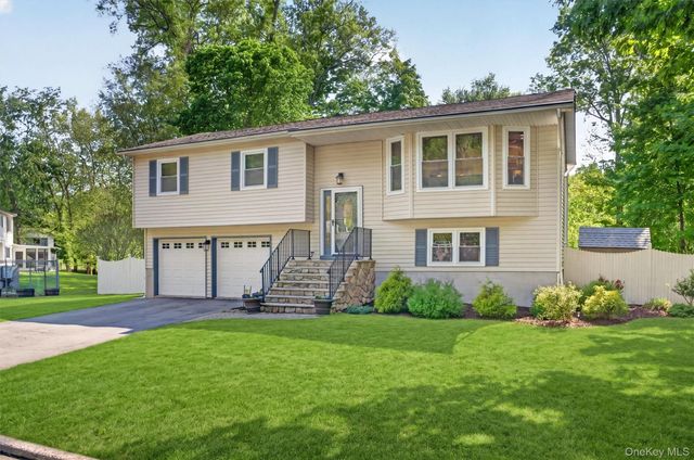 10 Winston Drive, Goshen, NY 10924