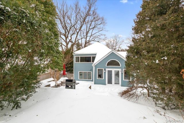 36 Stoneyside Drive, Larchmont, NY 10538