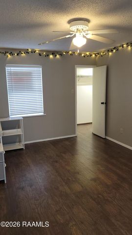 200 Lodge Drive 305, Lafayette, LA 70506