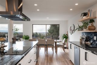 2433 Crestline Street, Ferndale, WA 98248
