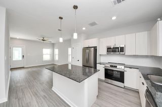 7711 Longmire Road 147, Conroe, TX 77304