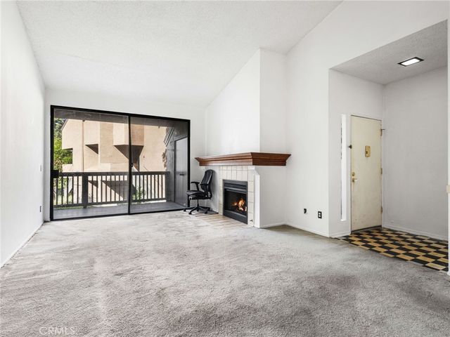 10551 Lakeside S, Garden Grove, CA 92840