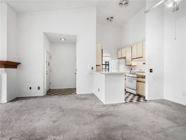 10551 Lakeside S, Garden Grove, CA 92840