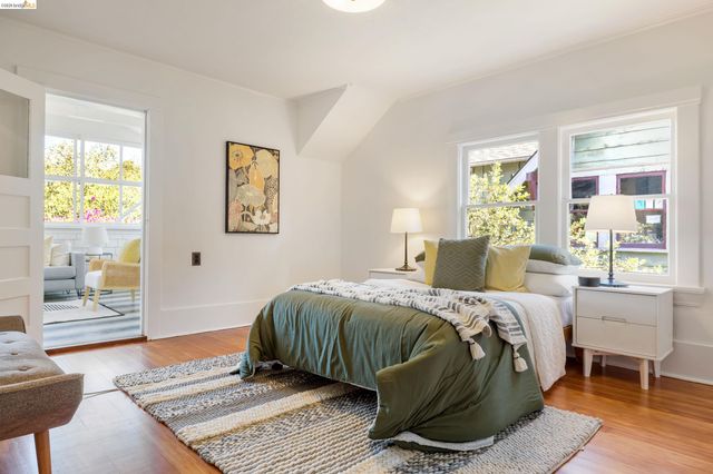 2731 Prince St, Berkeley, CA 94705