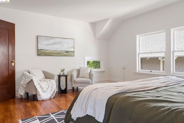 2731 Prince St, Berkeley, CA 94705