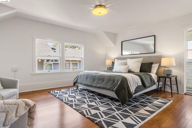 2731 Prince St, Berkeley, CA 94705