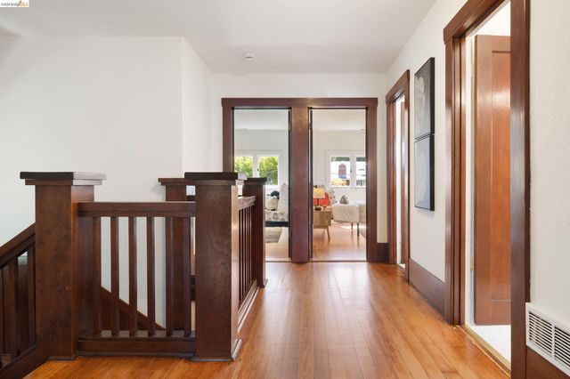 2731 Prince St, Berkeley, CA 94705