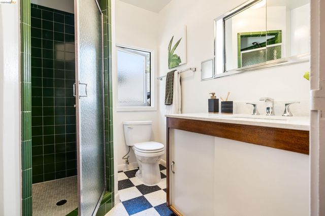 2731 Prince St, Berkeley, CA 94705