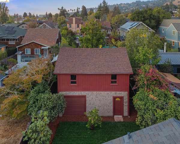 2731 Prince St, Berkeley, CA 94705