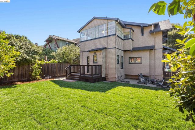 2731 Prince St, Berkeley, CA 94705