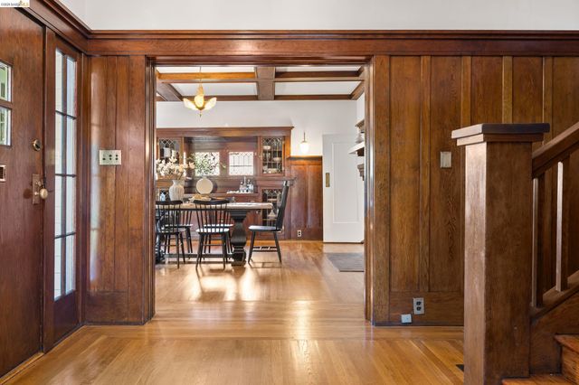 2731 Prince St, Berkeley, CA 94705