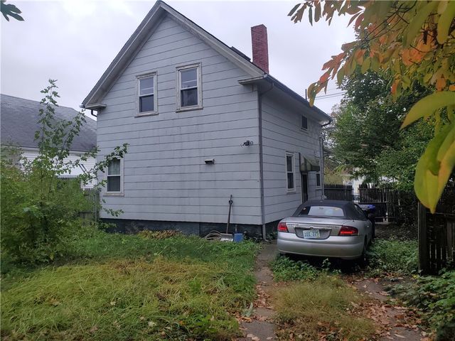 135 Roger Williams Avenue, Providence, RI 02907