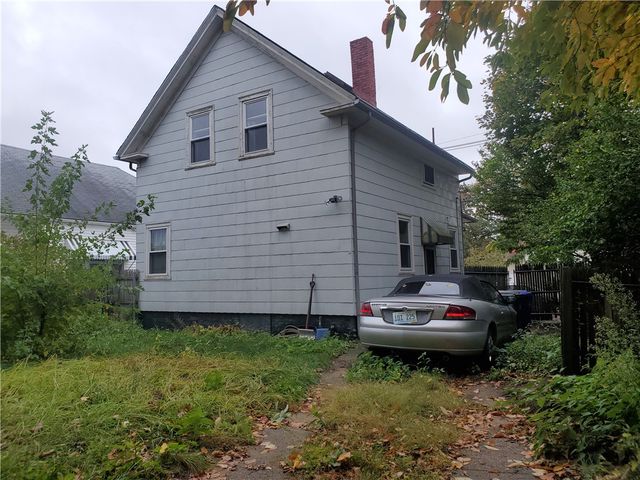 135 Roger Williams Avenue, Providence, RI 02907