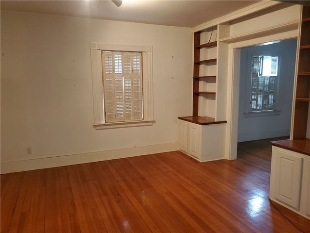 135 Roger Williams Avenue, Providence, RI 02907
