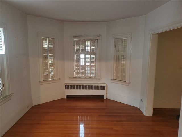 135 Roger Williams Avenue, Providence, RI 02907
