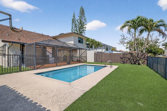 293 SW 28th Avenue, Delray Beach, FL 33445