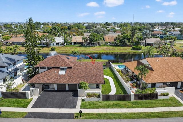 293 SW 28th Avenue, Delray Beach, FL 33445