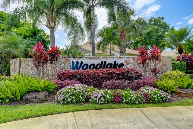 293 SW 28th Avenue, Delray Beach, FL 33445