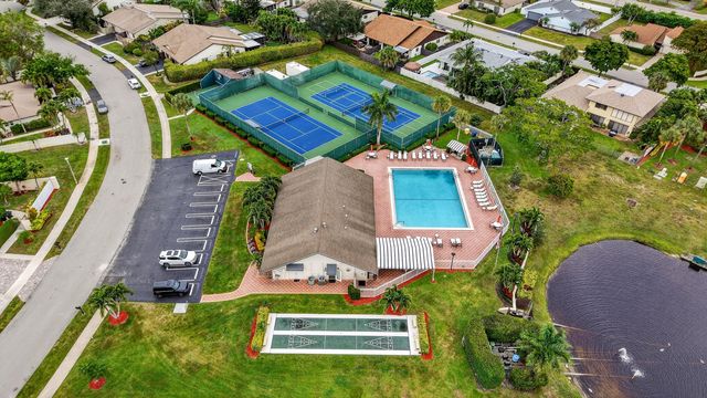 293 SW 28th Avenue, Delray Beach, FL 33445
