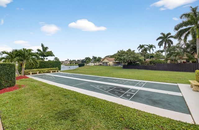 293 SW 28th Avenue, Delray Beach, FL 33445
