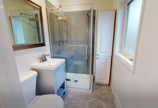 W351N5464 Lake DRIVE, Oconomowoc, WI 53066