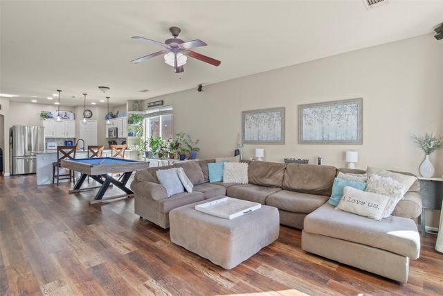 2832 Westover Drive, Grand Prairie, TX 75052