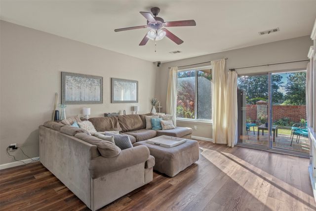 2832 Westover Drive, Grand Prairie, TX 75052