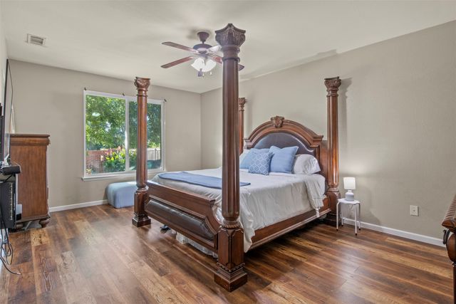 2832 Westover Drive, Grand Prairie, TX 75052