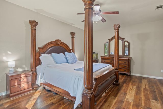 2832 Westover Drive, Grand Prairie, TX 75052