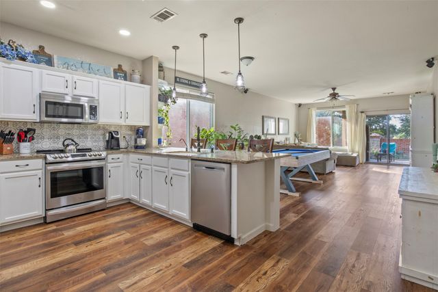 2832 Westover Drive, Grand Prairie, TX 75052
