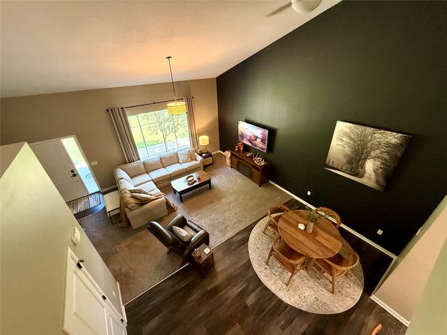 597 Spring Crest Lane, Waukee, IA 50263