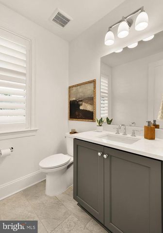 9117 REDWOOD AVE, Bethesda, MD 20817