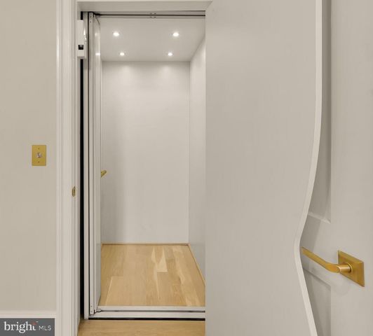 9117 REDWOOD AVE, Bethesda, MD 20817