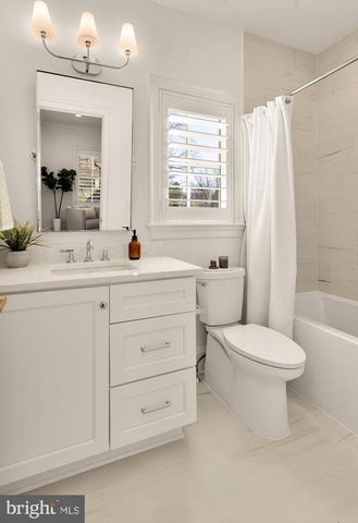 9117 REDWOOD AVE, Bethesda, MD 20817