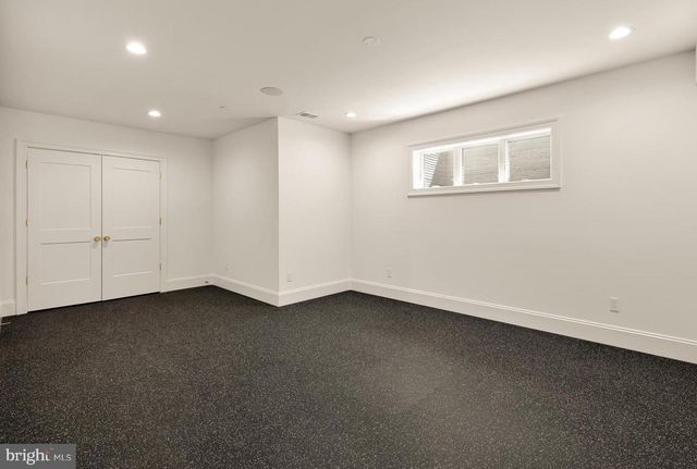 9117 REDWOOD AVE, Bethesda, MD 20817