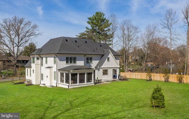 9117 REDWOOD AVE, Bethesda, MD 20817