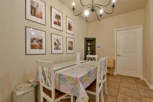 5651 Old Town Street, Newalla, OK 74857