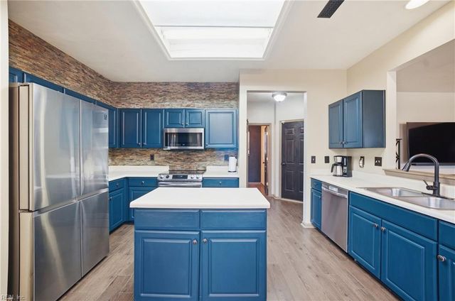 1323 Pheasant CIR, Suffolk, VA 23434