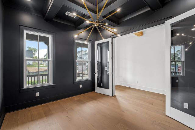 3981 Kathie Dr, Thompsons Station, TN 37179