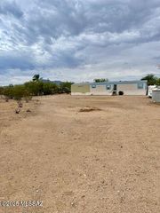 10655 W Anthony Drive, Tucson, AZ 85743