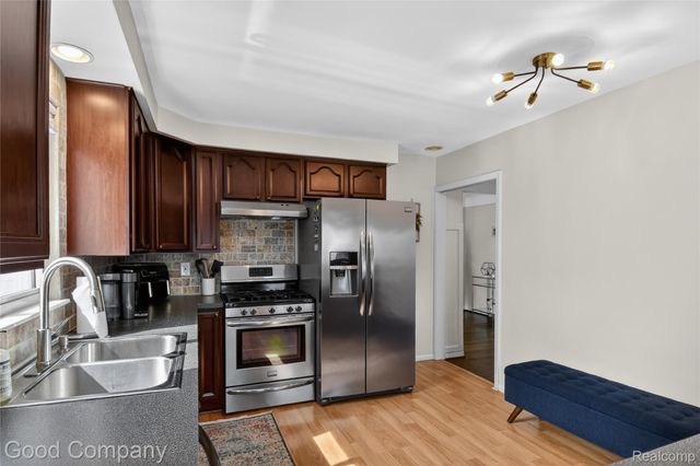 1818 Rowland Avenue, Royal Oak, MI 48067