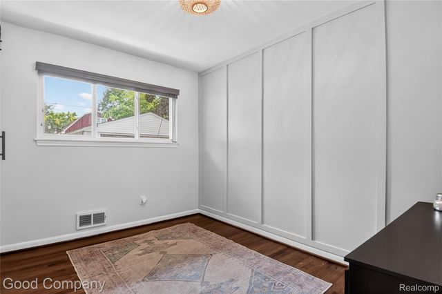 1818 Rowland Avenue, Royal Oak, MI 48067