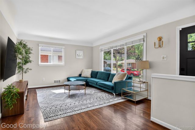 1818 Rowland Avenue, Royal Oak, MI 48067